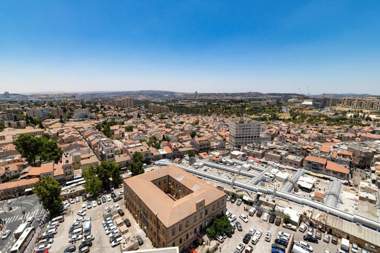 Magical 3Br/Parking With Amazing View, City Center エルサレム エクステリア 写真